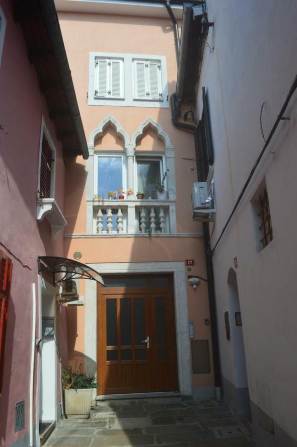 Apartment Terra, Koper Center Ngoại thất bức ảnh